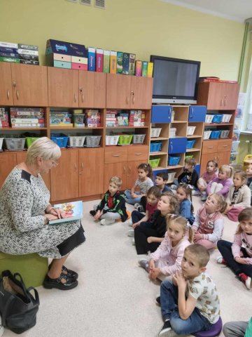 5716749271289156799678932184052002945488283n